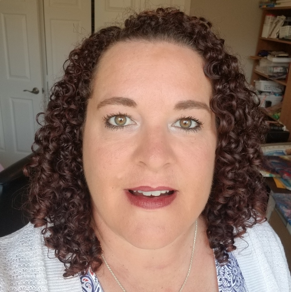 Meet your Posher, Tania